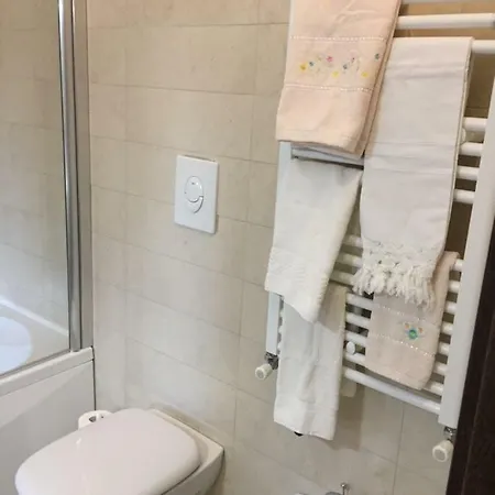 בית כפרי Casa Di Anna אוסטוני